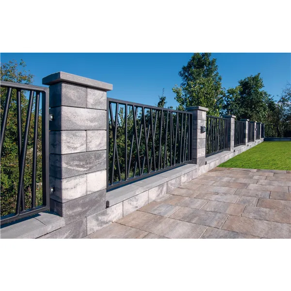 SEMMELROCK RIVAGO / plotový systém - stříška 47x27x5-5,5 cm, zdicí systém s hladkou pohledovou stranou - šedočerná