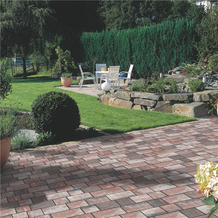 SEMMELROCK COUNTRY Kombi / dlažba s jednoduchým moderním designem, výška 5 cm, rovné hrany - bíločervenočerná