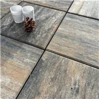 SEMMELROCK ZAHRADNÍ DLAŽDICE ELEGANT / dlaždice 30x30x5 cm, mírně sražené hrany - bíločernokaramelová