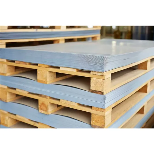 BAUDER / FPO VBL 14 poplastovaný plech tabule (1 × 2 m = 2 m²) - granitově černá