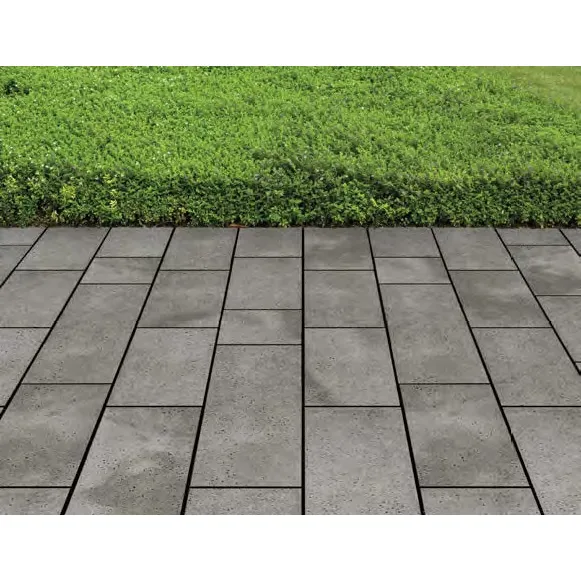 SEMMELROCK LUSSO VULCANO / dlaždice se zkosením a vzhledem vulkanického tufu 90x30x4 cm - granit antracitová