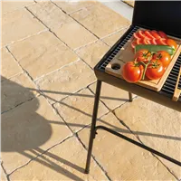 SEMMELROCK BRADSTONE OLD TOWN / dlaždice výška 3,8-4,4 cm, struktura přirozeně zvětralého povrchu, nepravidelné hrany - pískovcová